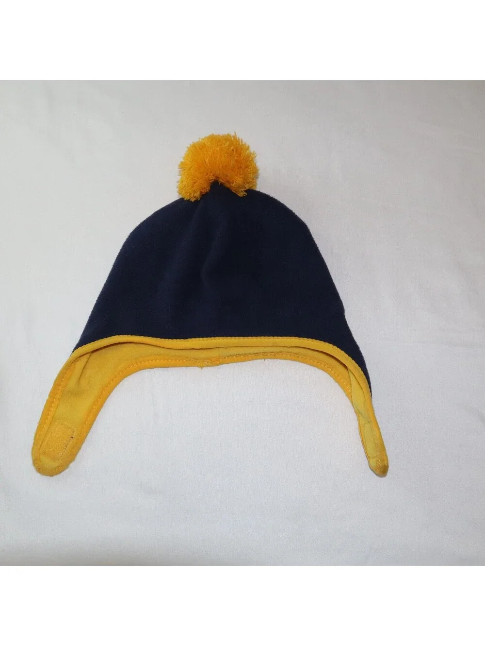 Old Navy Boys Winter Pom Pom Hat Size Small Navy Yellow